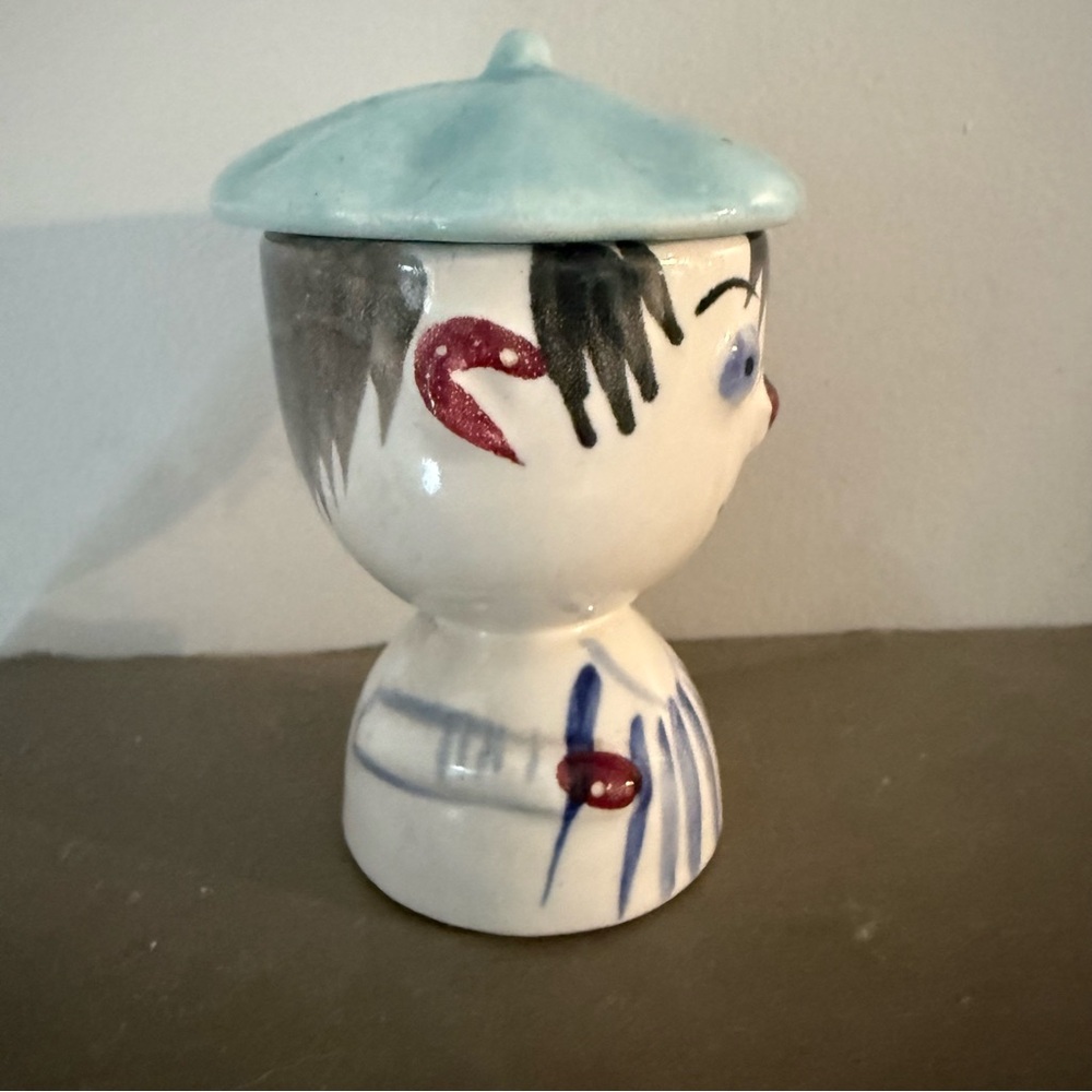 Vintage Kitsch Blue Figural Covered Ceramic Egg Cup Holder Japan Cute trinket - Picture 2 of 7